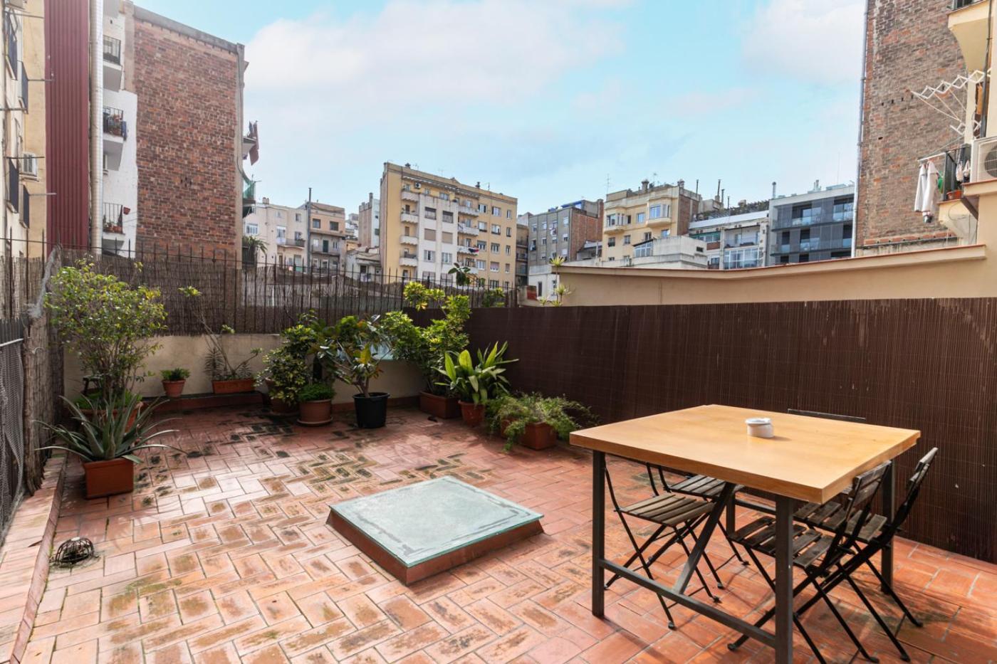 Weflating Sant Antoni Market Barcelona Luaran gambar